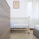 Gozzi House - Comoda Casa - Free Parking - Easy To Venice! Lägenhet Mestre